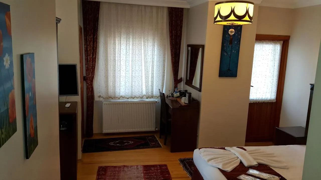 Berce Hotel Istanbul Bed & Breakfast